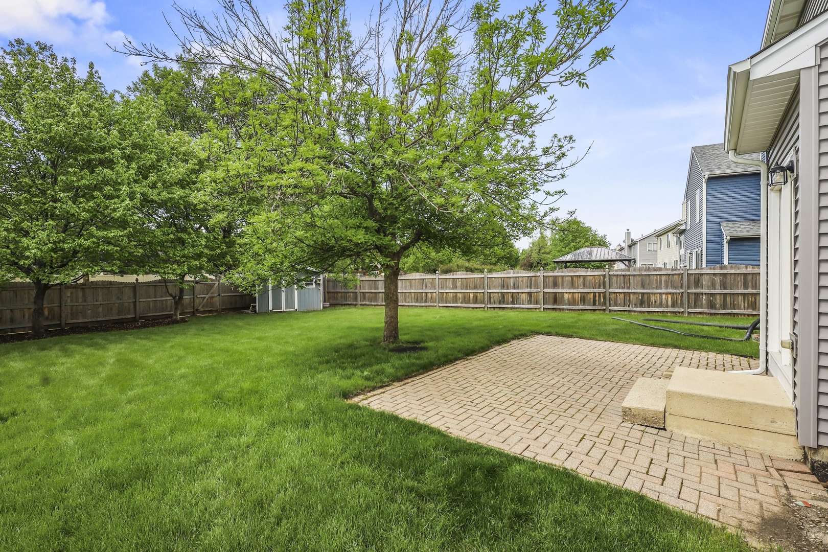 2455 Emerson Lane, Naperville, IL 60540