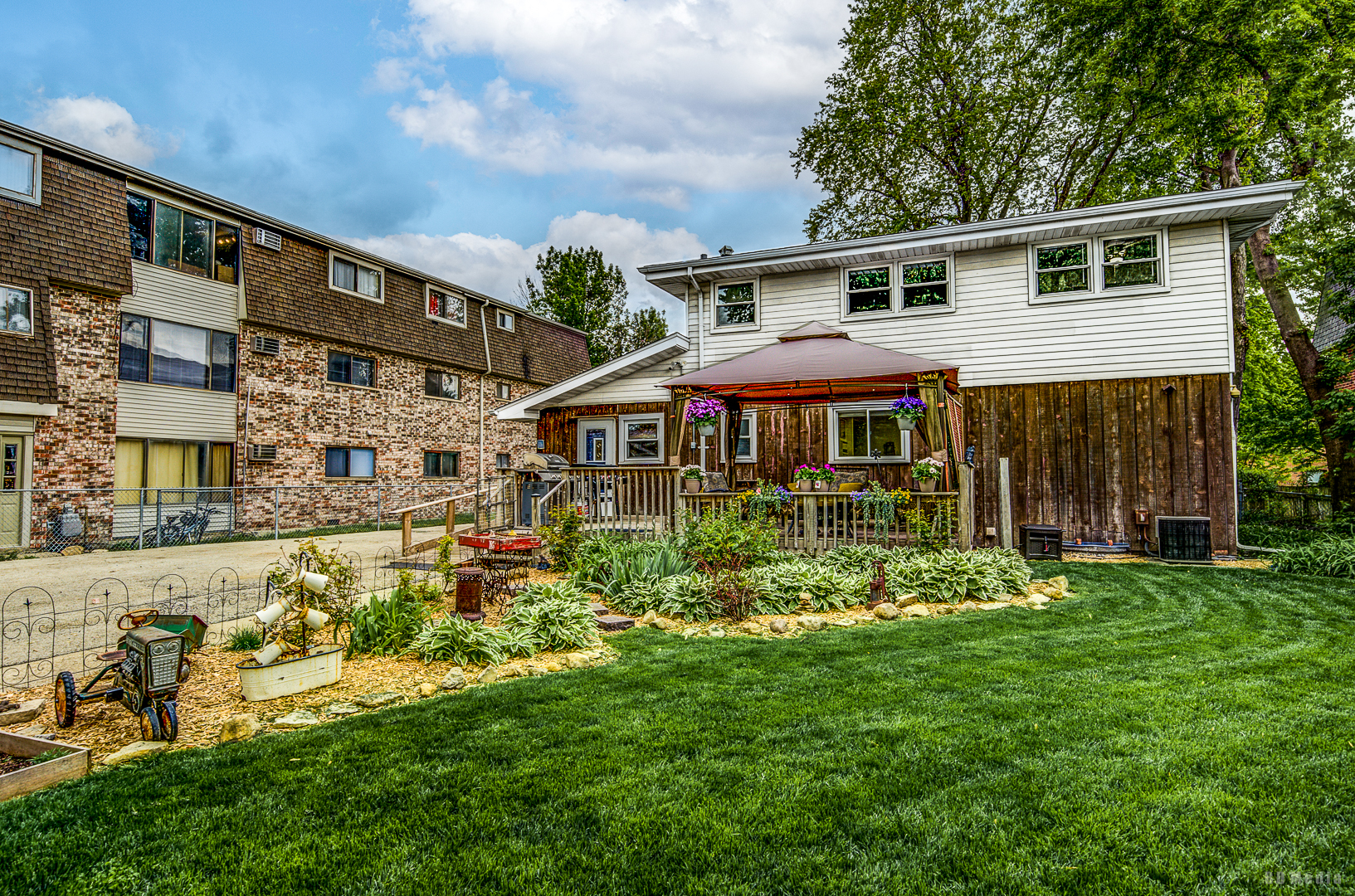 9826 Nottingham Avenue, Chicago Ridge, IL 60415