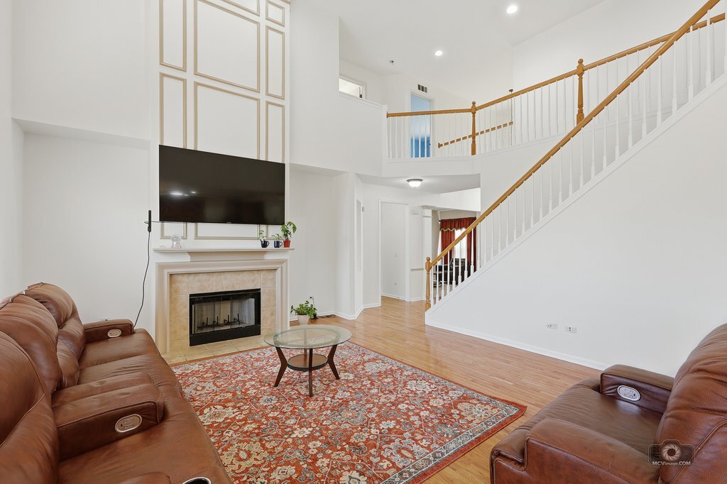 385 Marshall Ash Street, Bolingbrook, IL 60490
