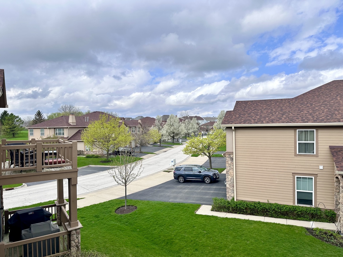 1875 N Crenshaw Circle, Vernon Hills, IL 60061