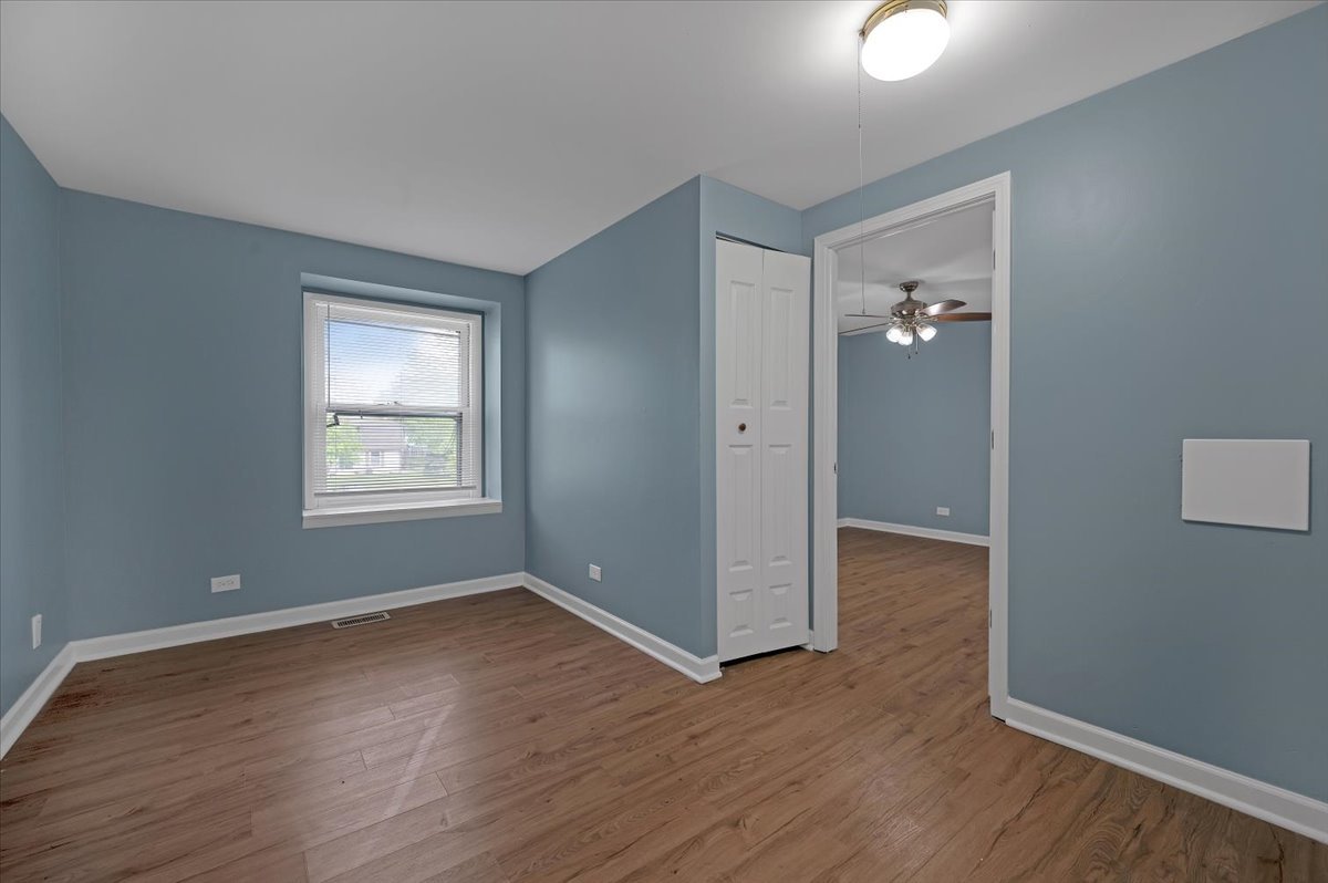 718 Newton Court, Schaumburg, IL 60193