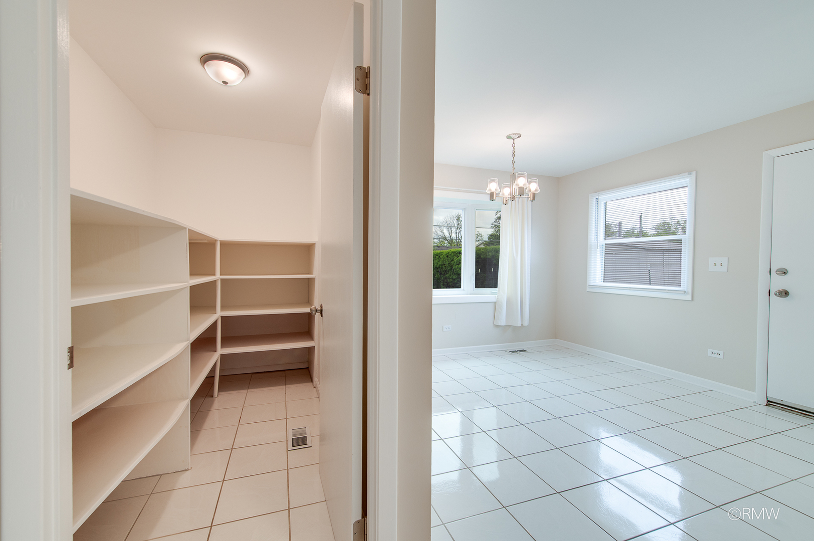 691 Westmere Road, Des Plaines, IL 60016
