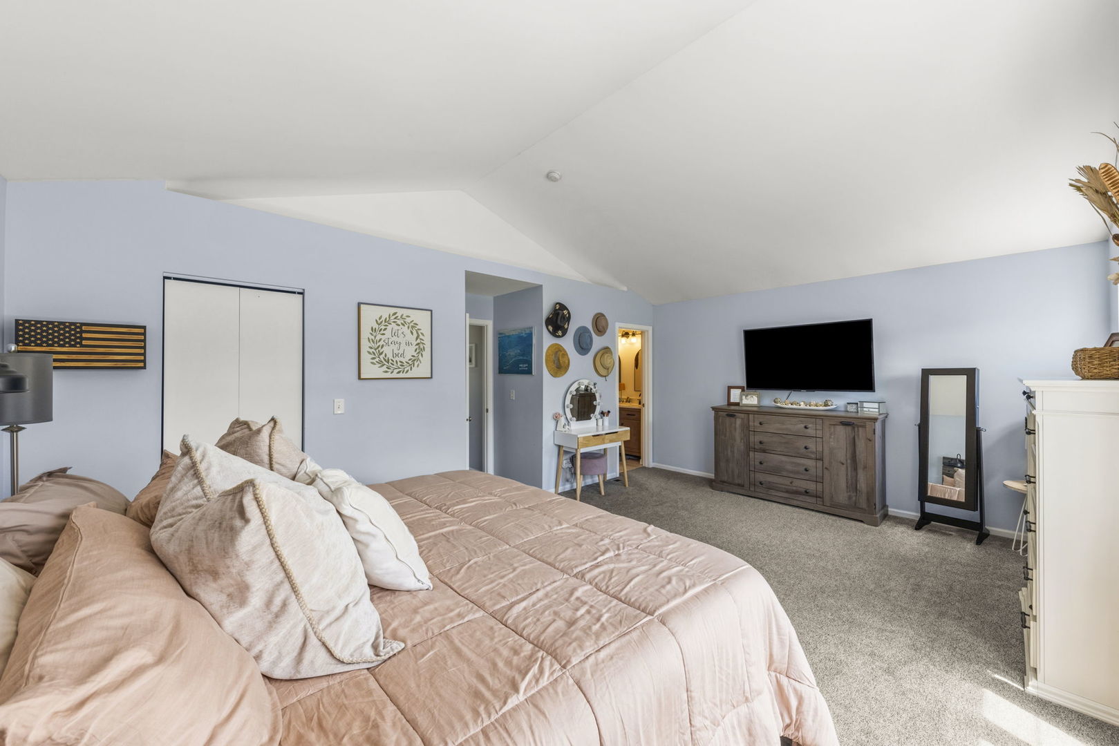 2711 Misty Brook Lane, Joliet, IL 60432