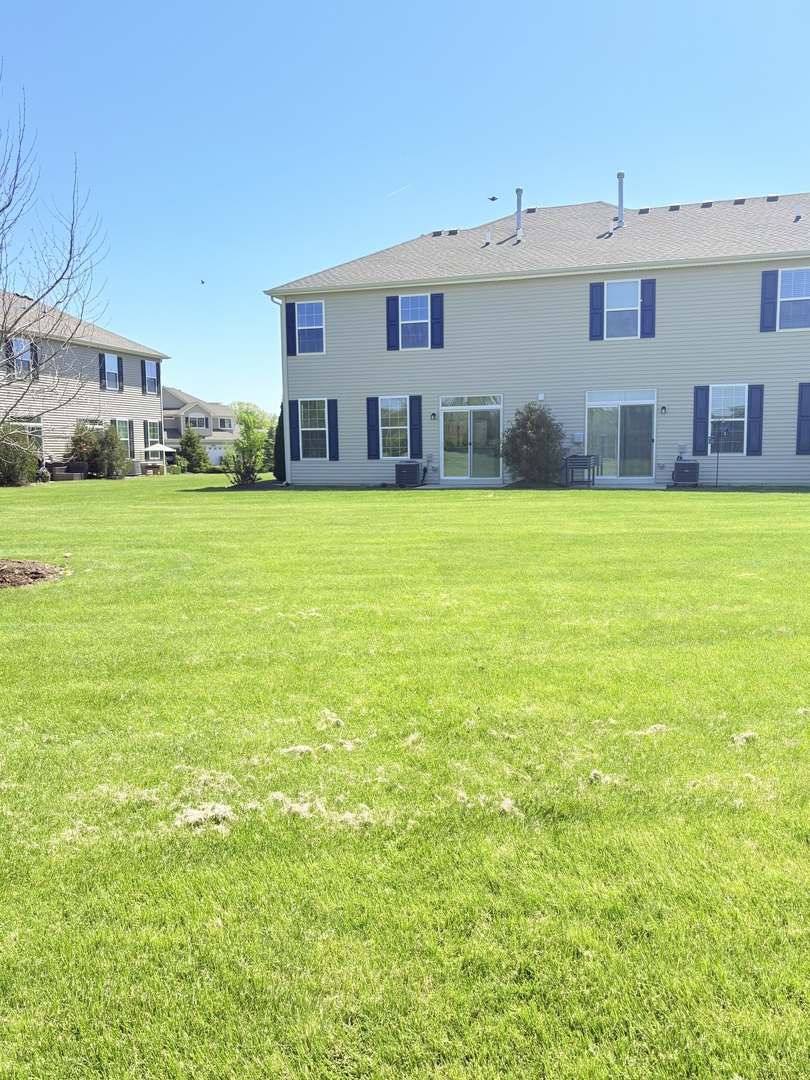 2001 Stuttle Road, Batavia, IL 60510