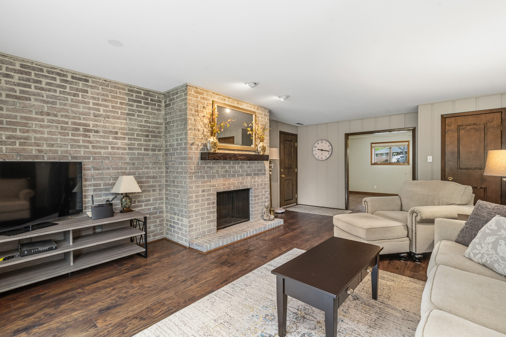 1107 VALLEY Lane, Lockport, IL 60441
