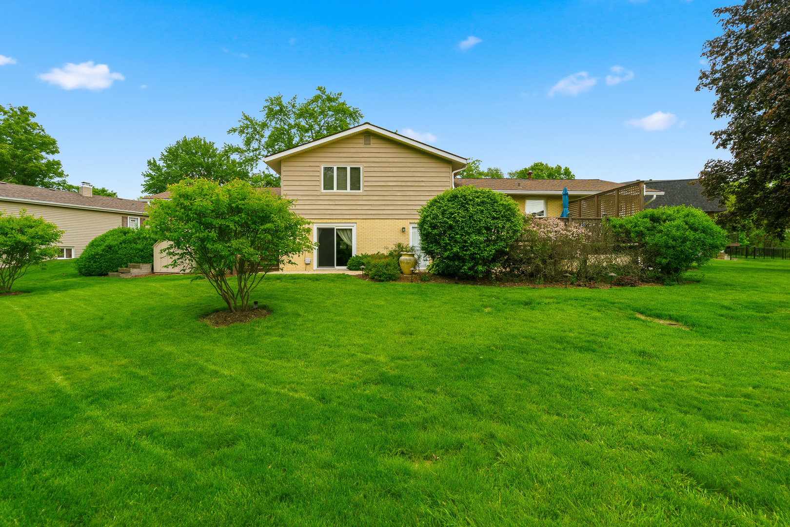 1107 VALLEY Lane, Lockport, IL 60441