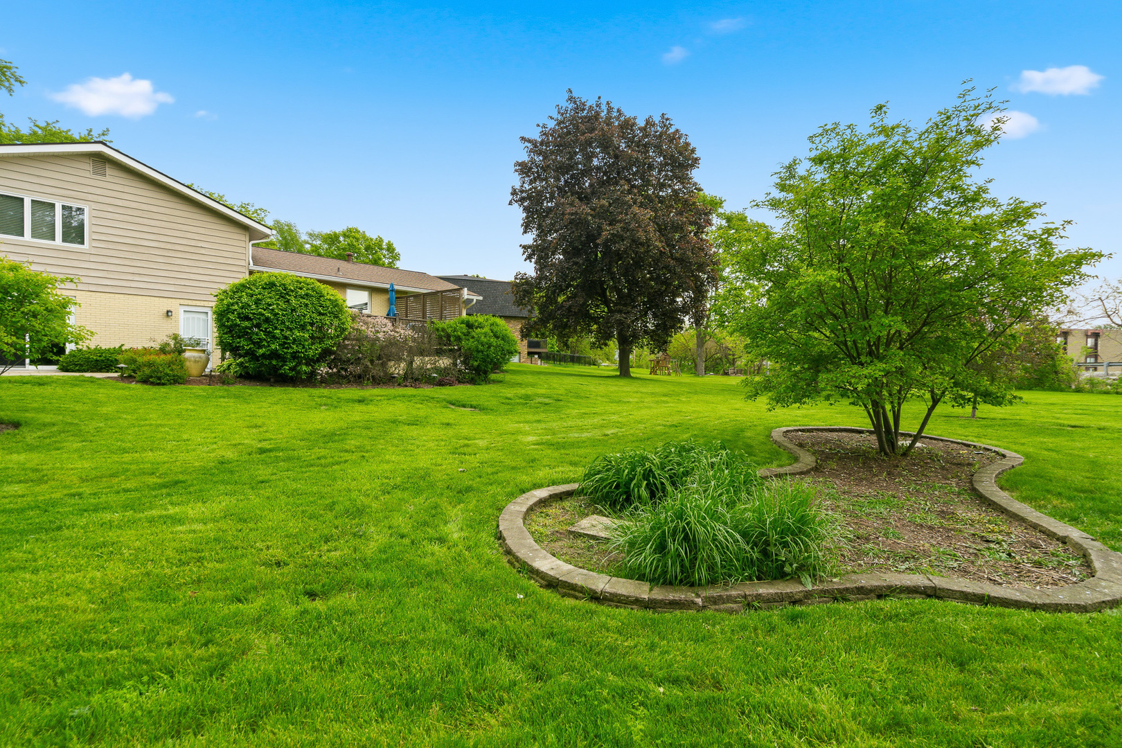 1107 VALLEY Lane, Lockport, IL 60441