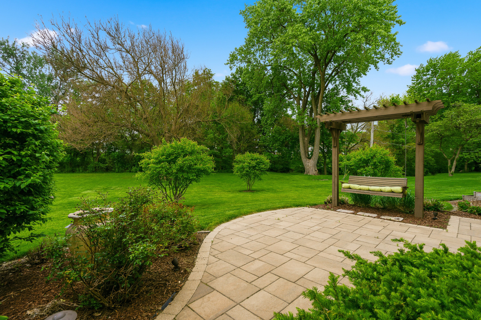 1107 VALLEY Lane, Lockport, IL 60441