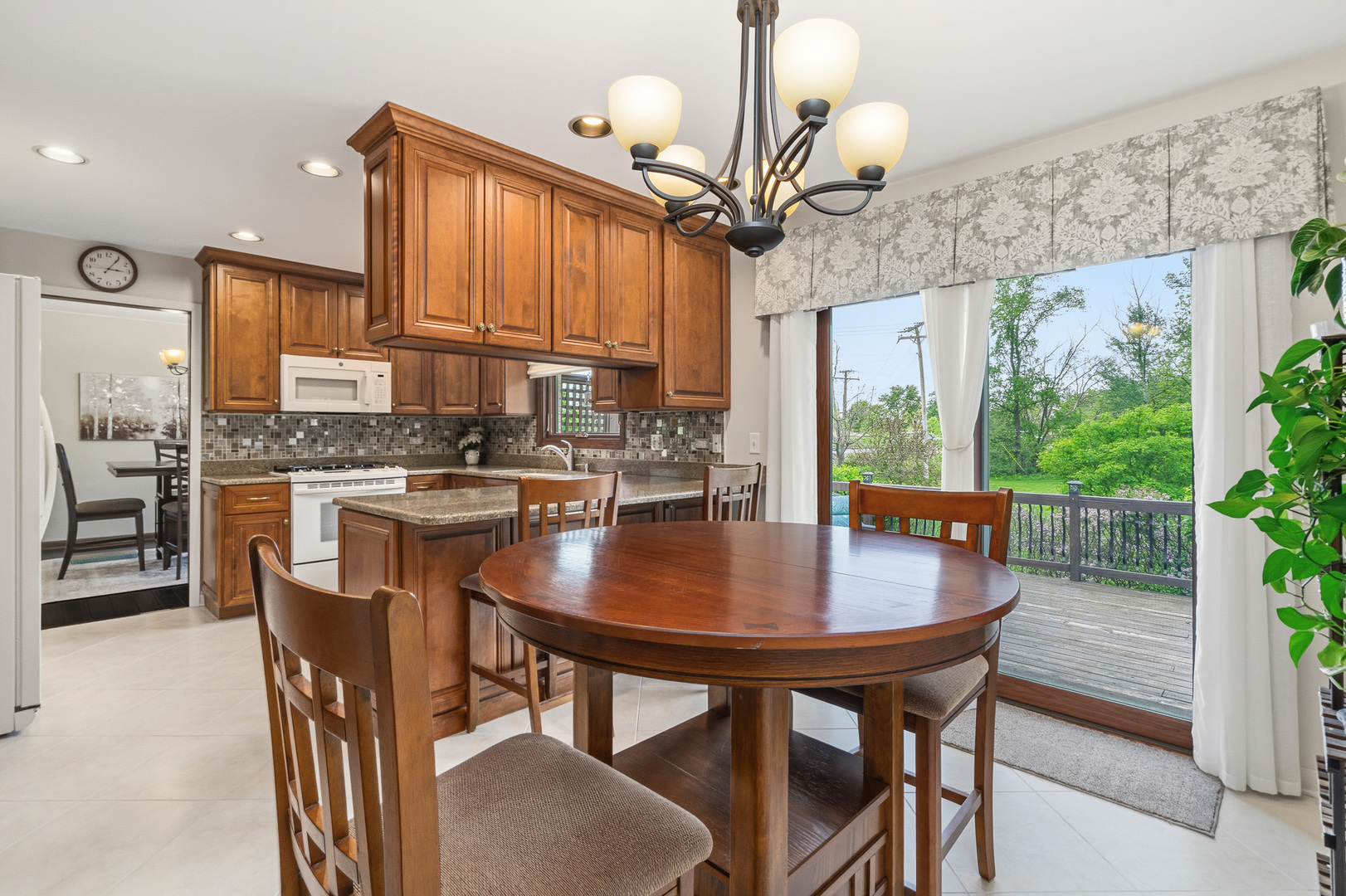 1107 VALLEY Lane, Lockport, IL 60441