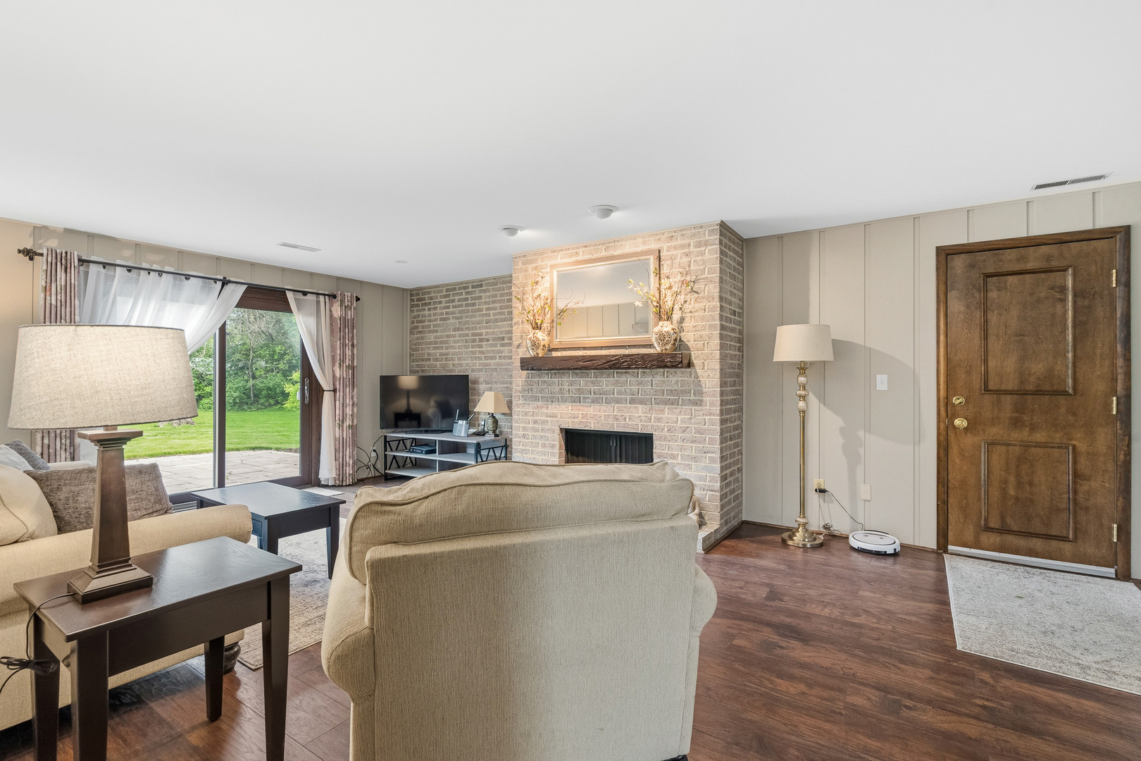 1107 VALLEY Lane, Lockport, IL 60441