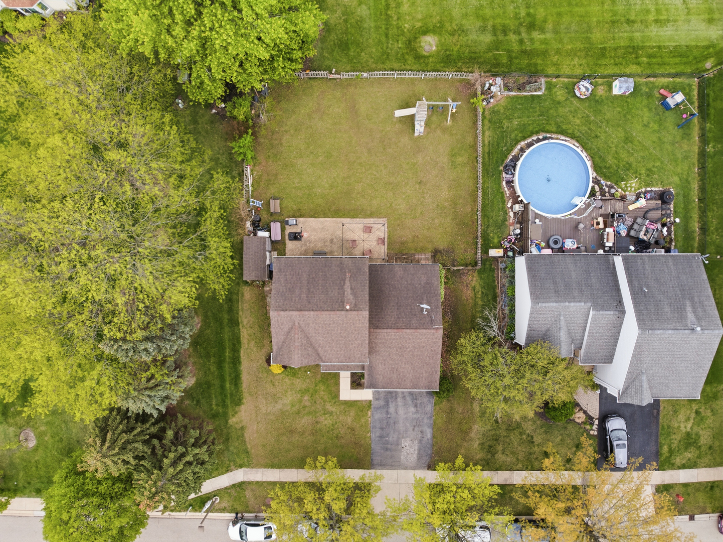 2054 Mission Hills Drive, Elgin, IL 60123