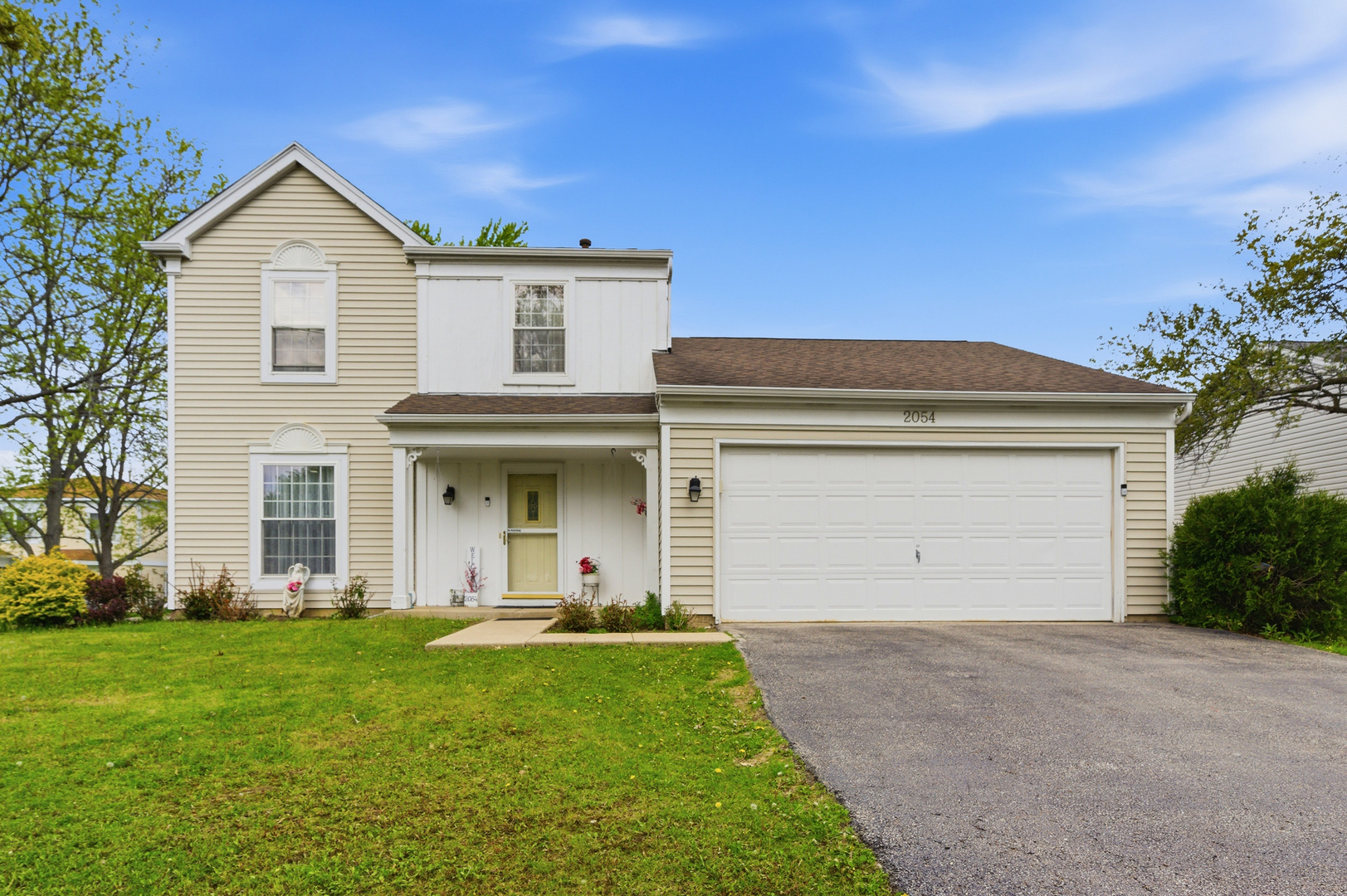 2054 Mission Hills Drive, Elgin, IL 60123