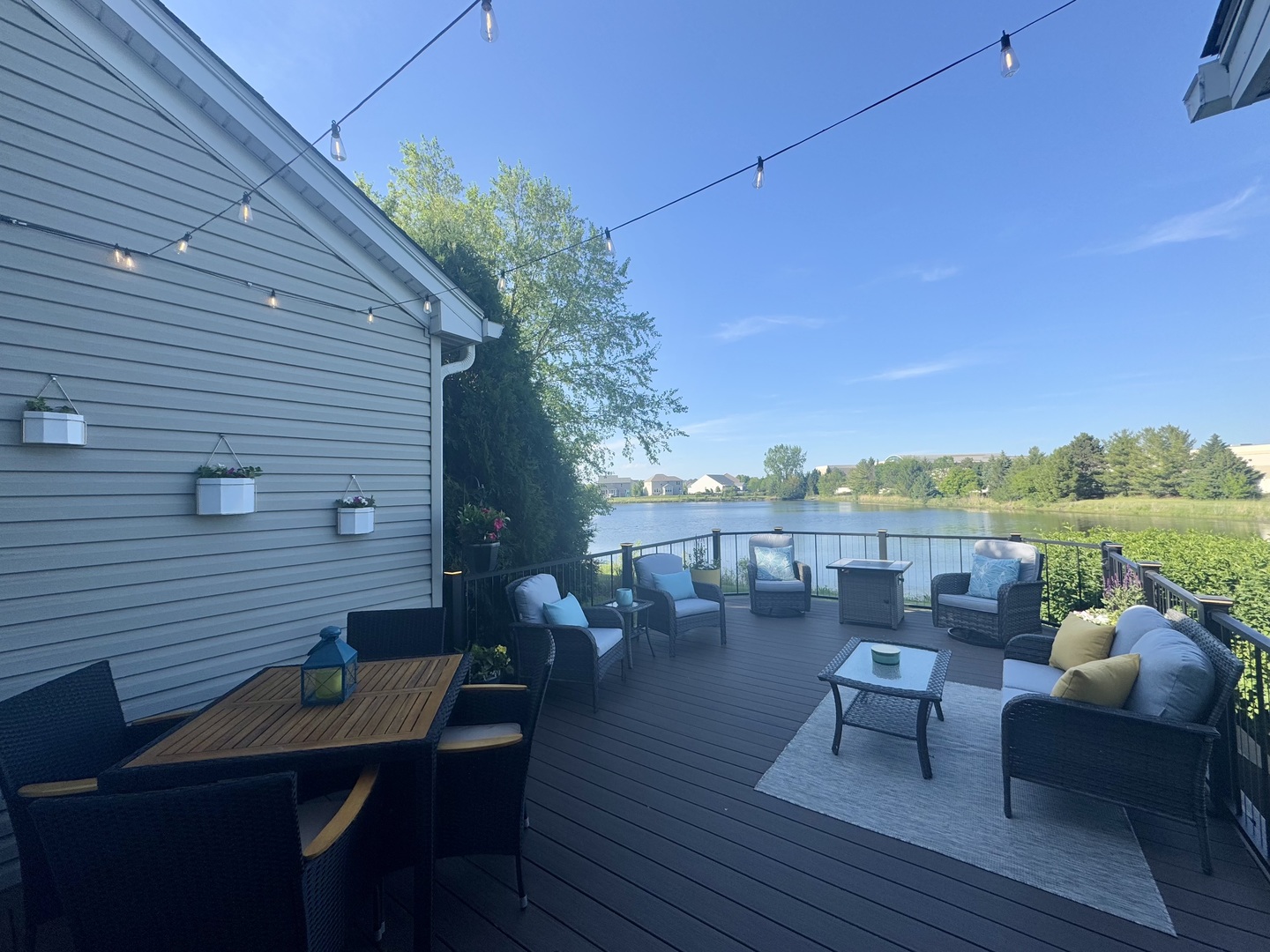 2530 Lorraine Circle, Geneva, IL 60134
