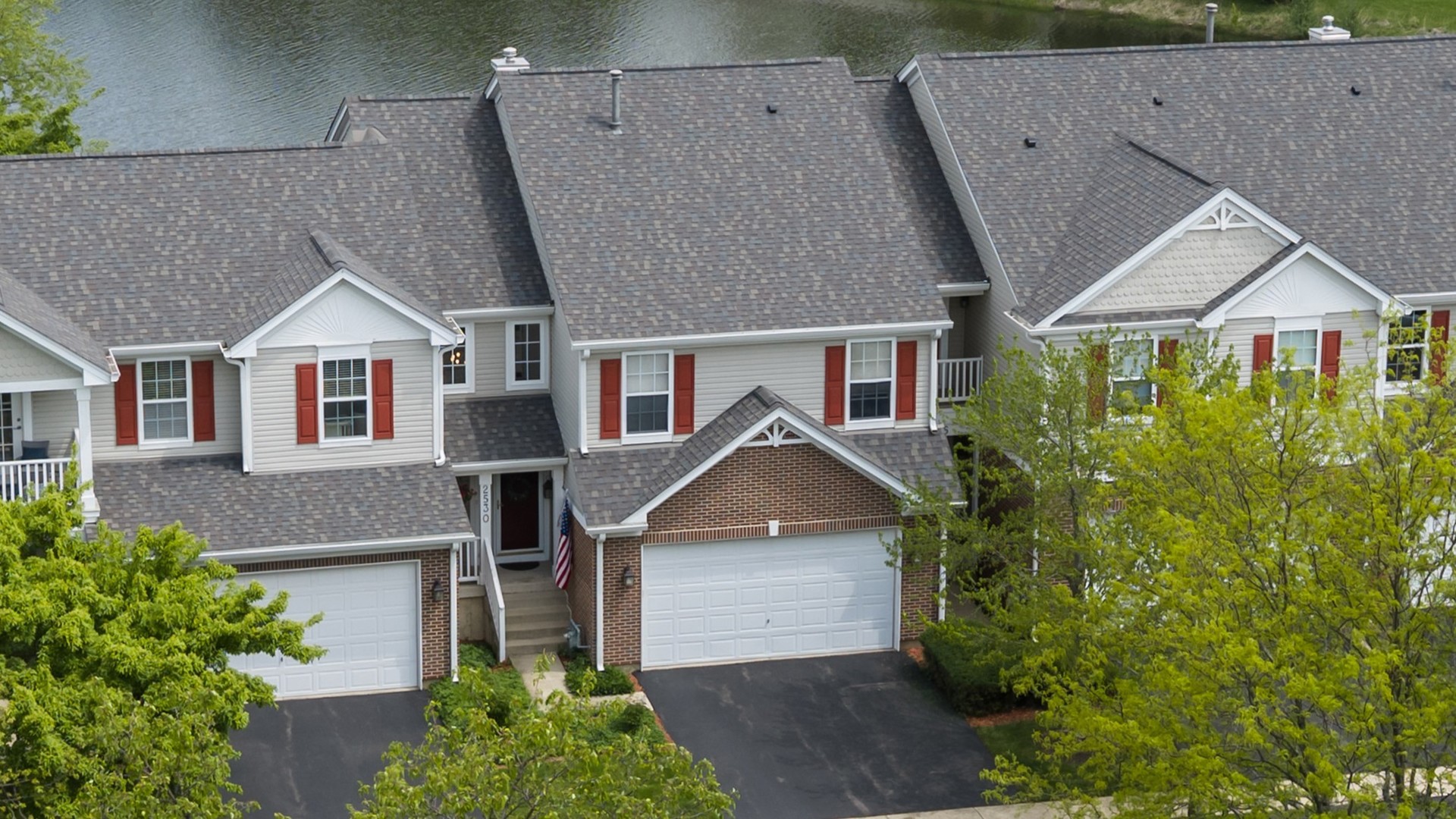 2530 Lorraine Circle, Geneva, IL 60134
