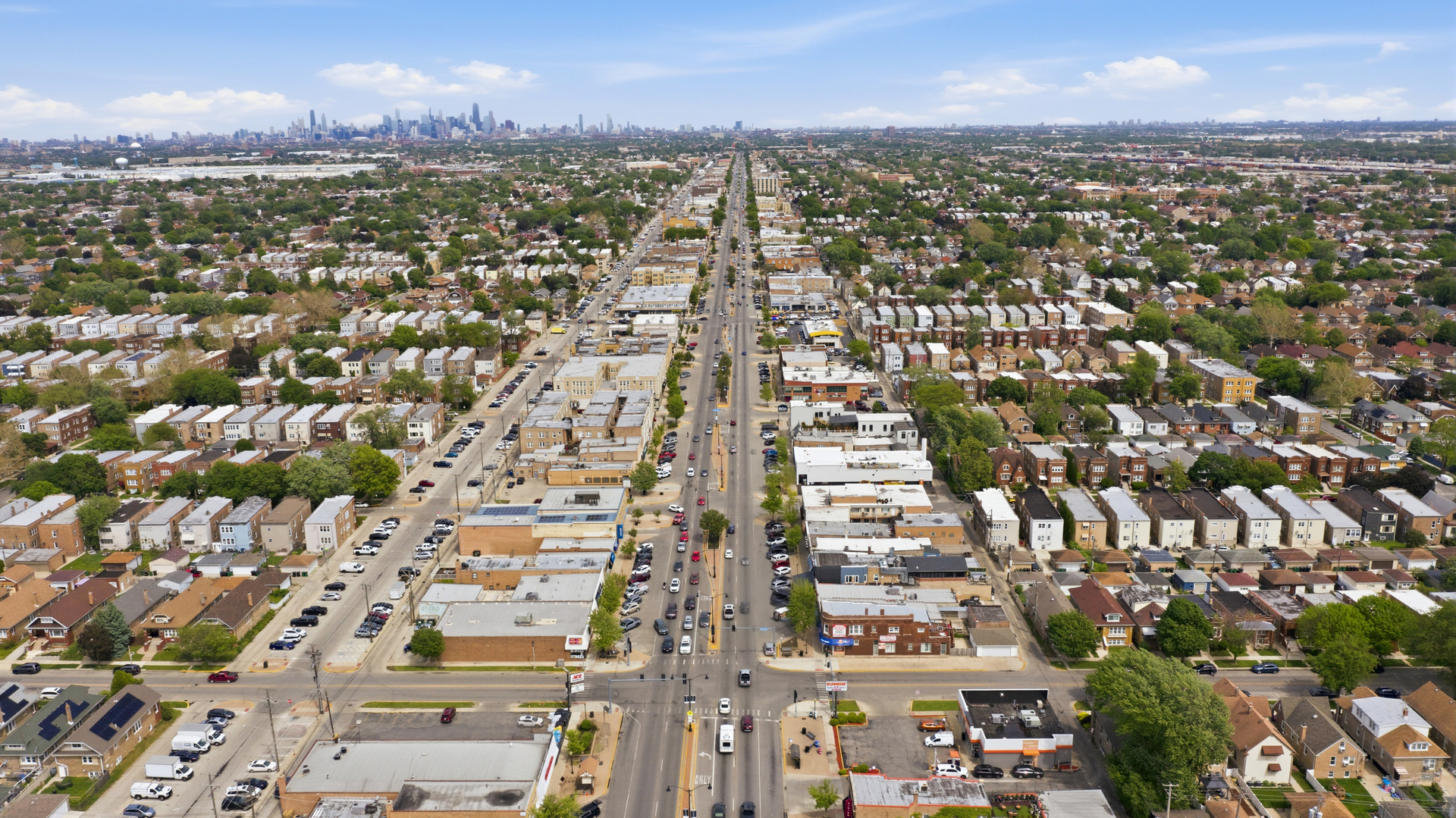 6710 Riverside Drive, Berwyn, IL 60402
