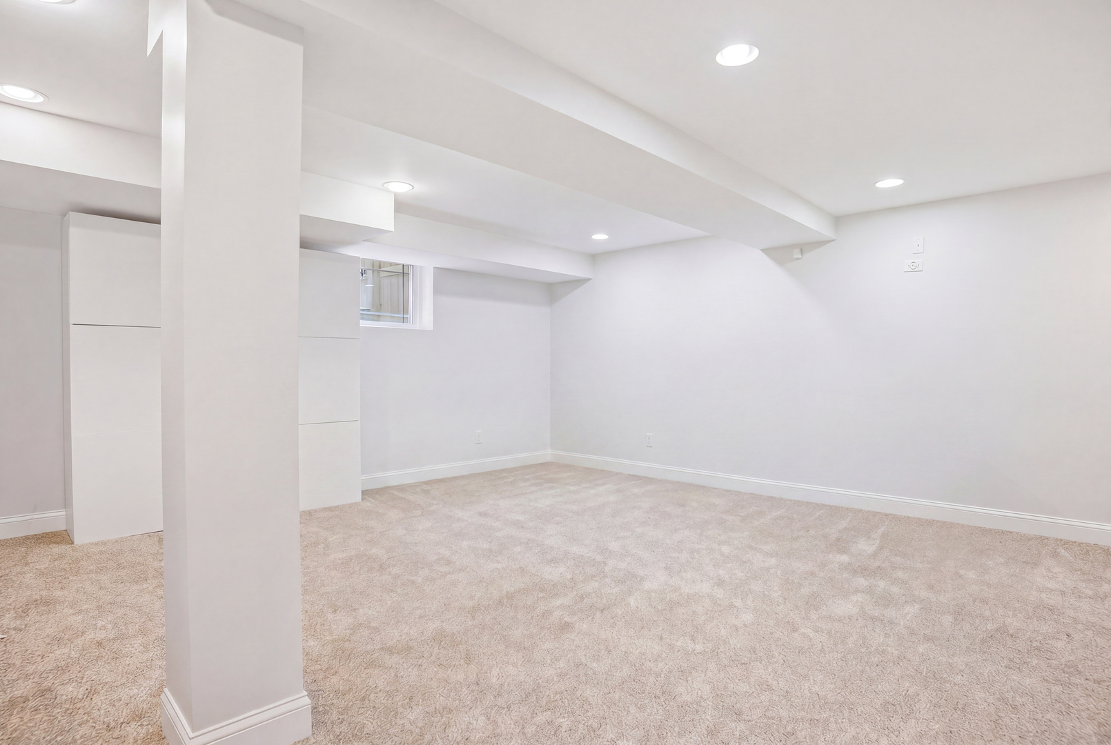 6710 Riverside Drive, Berwyn, IL 60402