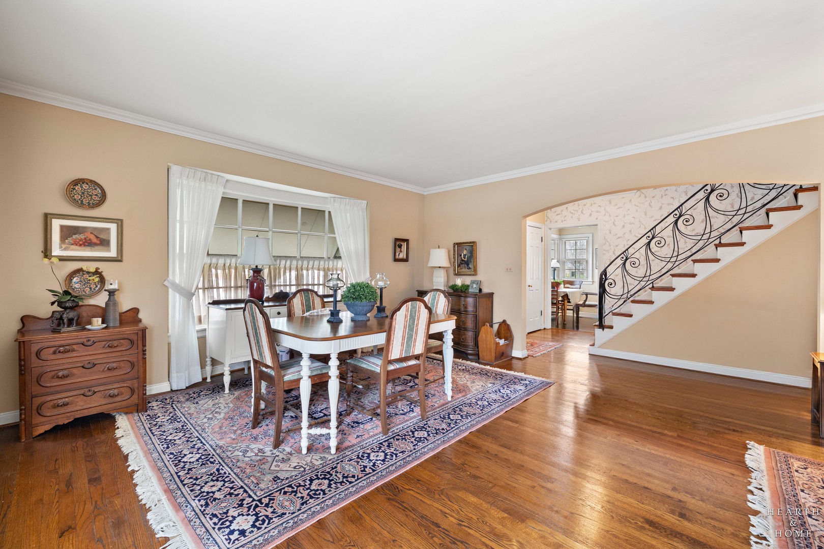 400 W Milburn Avenue, Mount Prospect, IL 60056