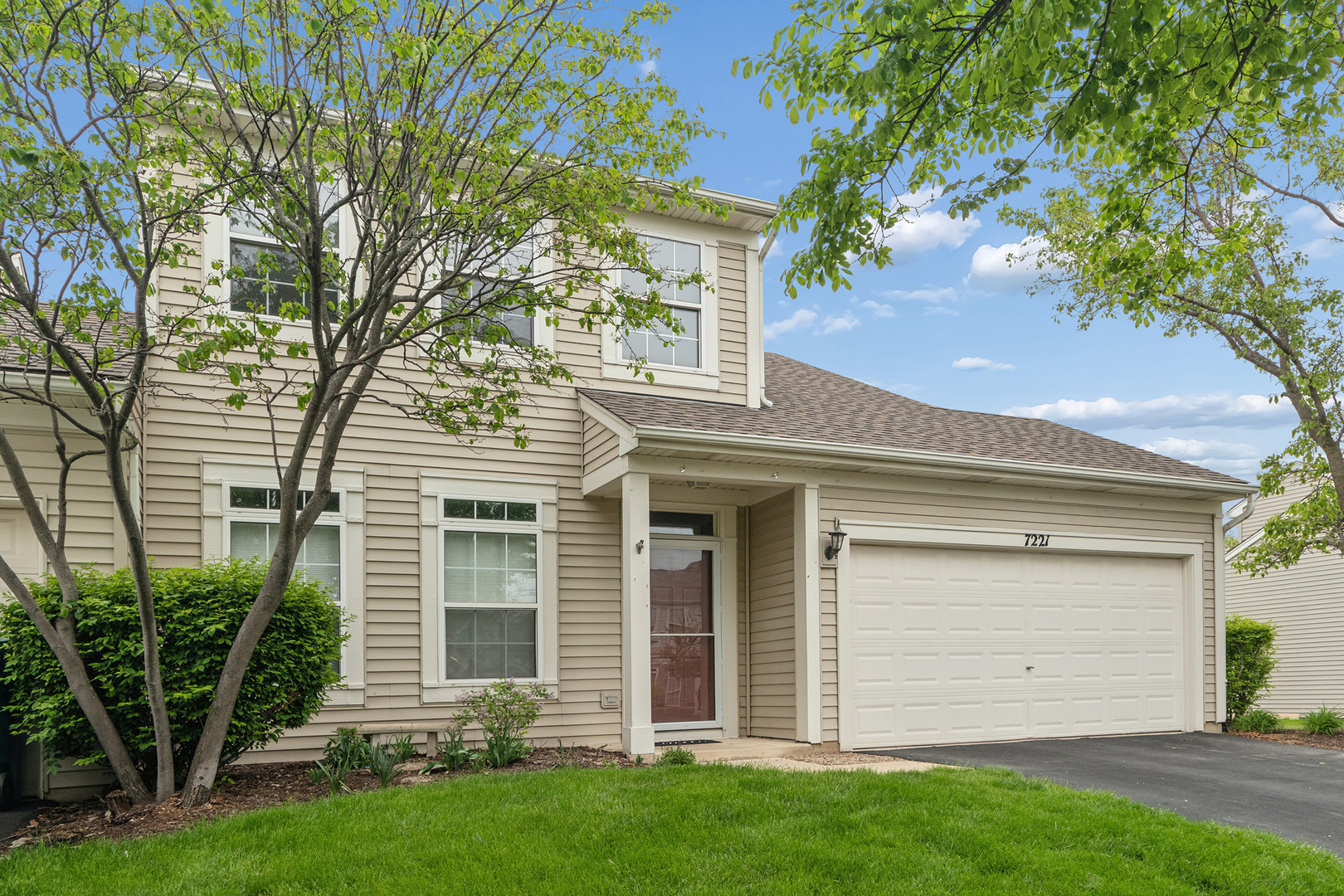 7221 Alden Drive, Plainfield, IL 60586