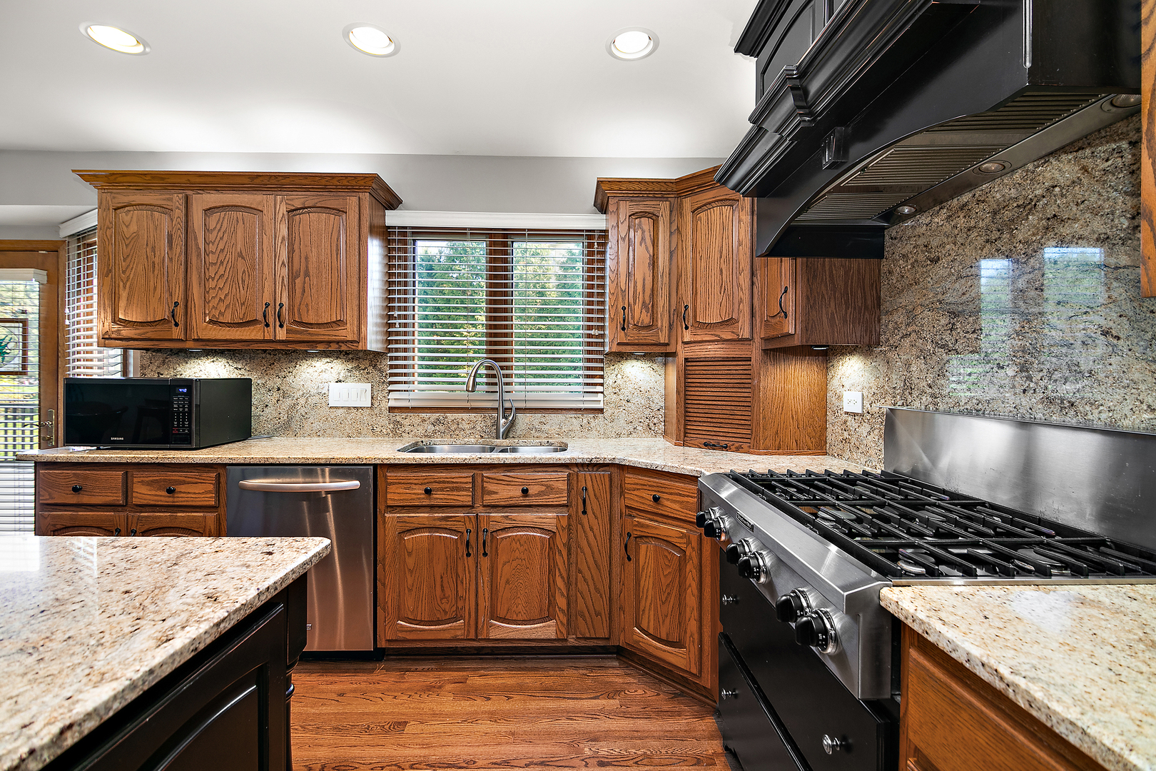 461 Wexford Drive, Lemont, IL 60439