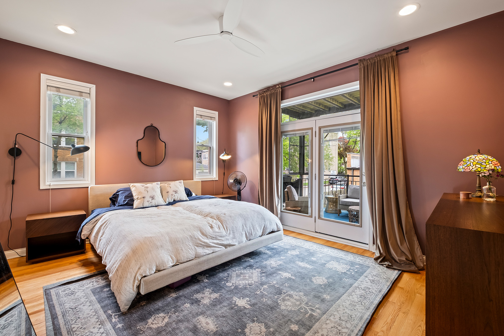 7300 N Hamilton Avenue #1S, Chicago, IL 60645