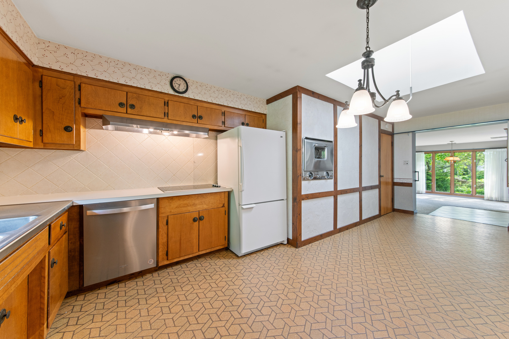 2N351 Amy Avenue, Glen Ellyn, IL 60137