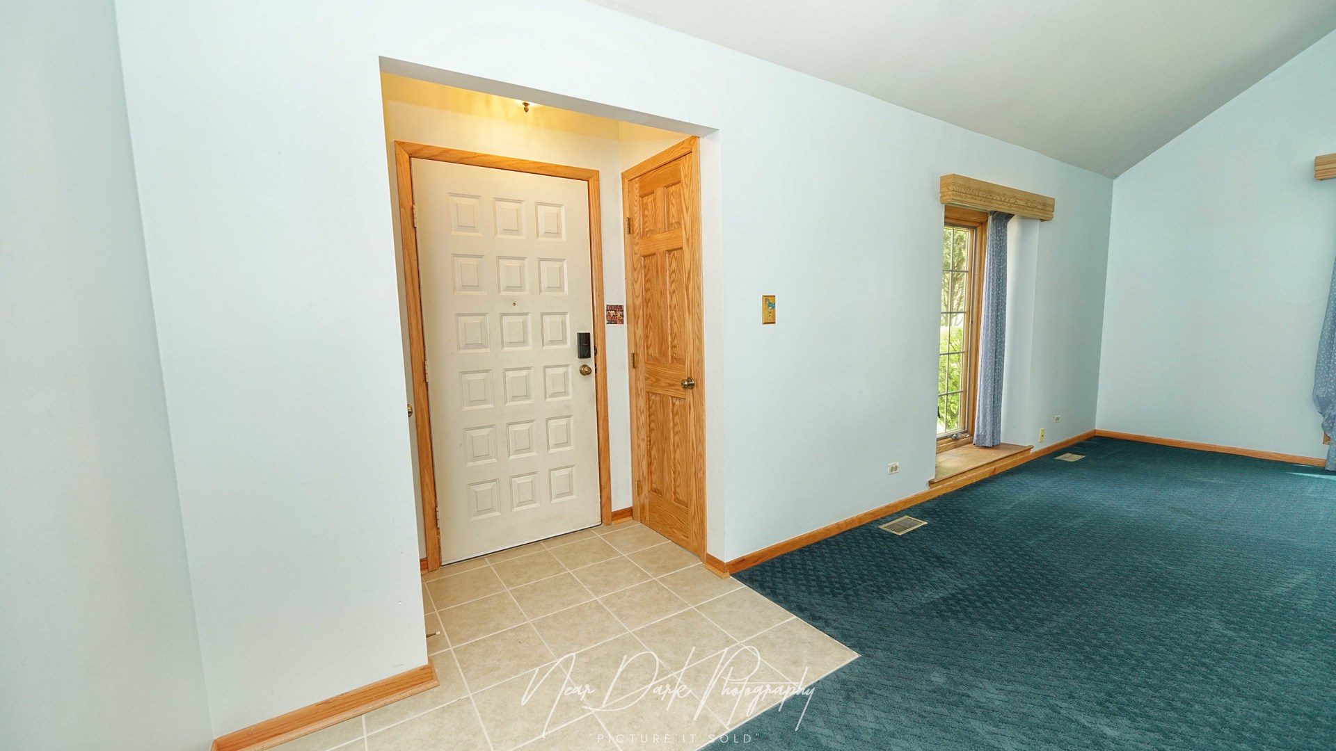 17271 W Huntington Circle, Grayslake, IL 60030
