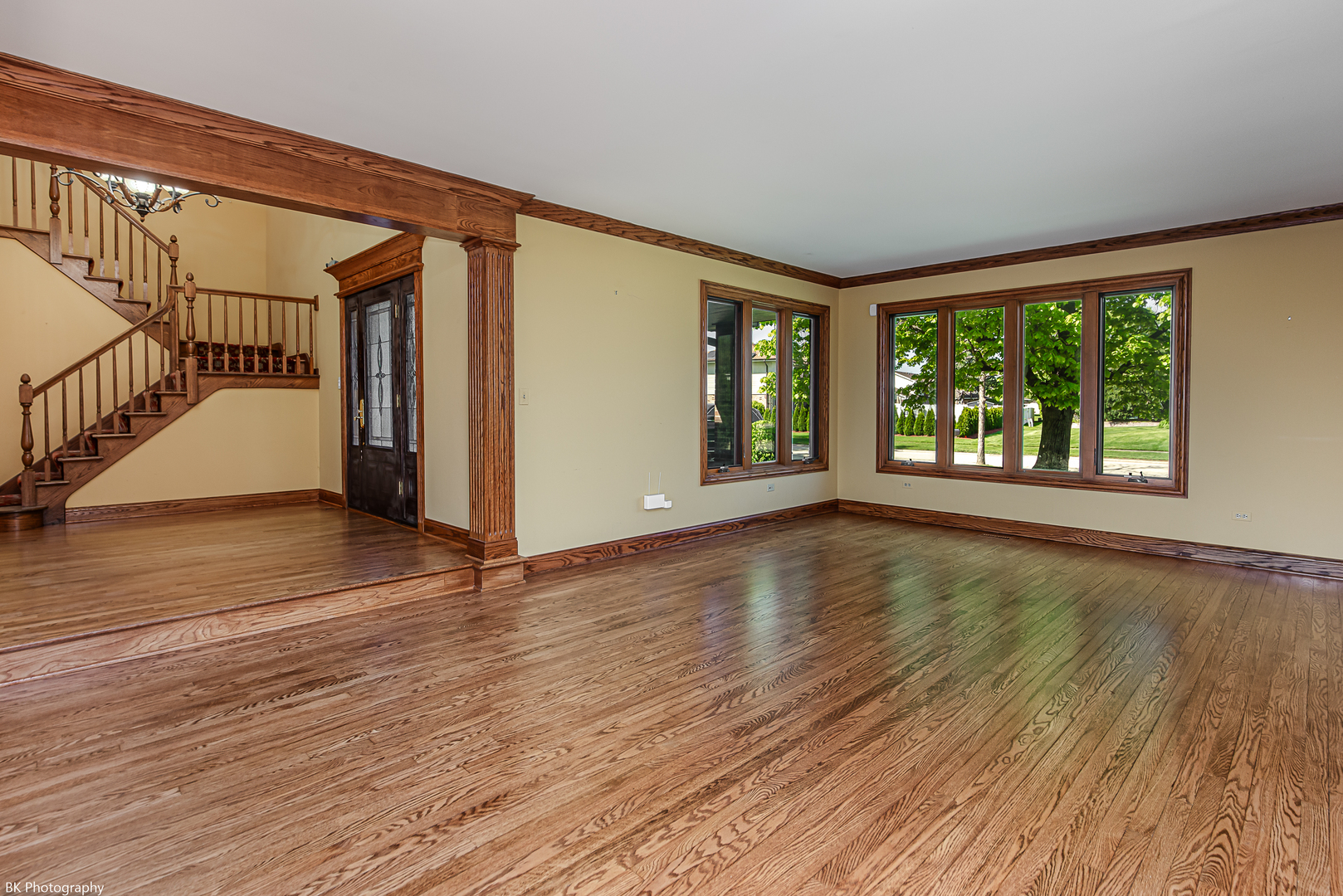6645 Wedgewood Lane, Willowbrook, IL 60527