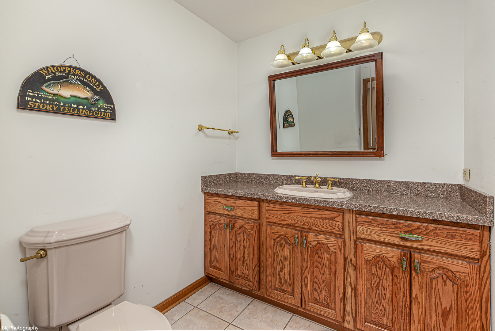 6645 Wedgewood Lane, Willowbrook, IL 60527