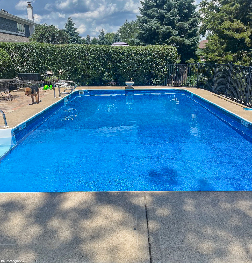6645 Wedgewood Lane, Willowbrook, IL 60527