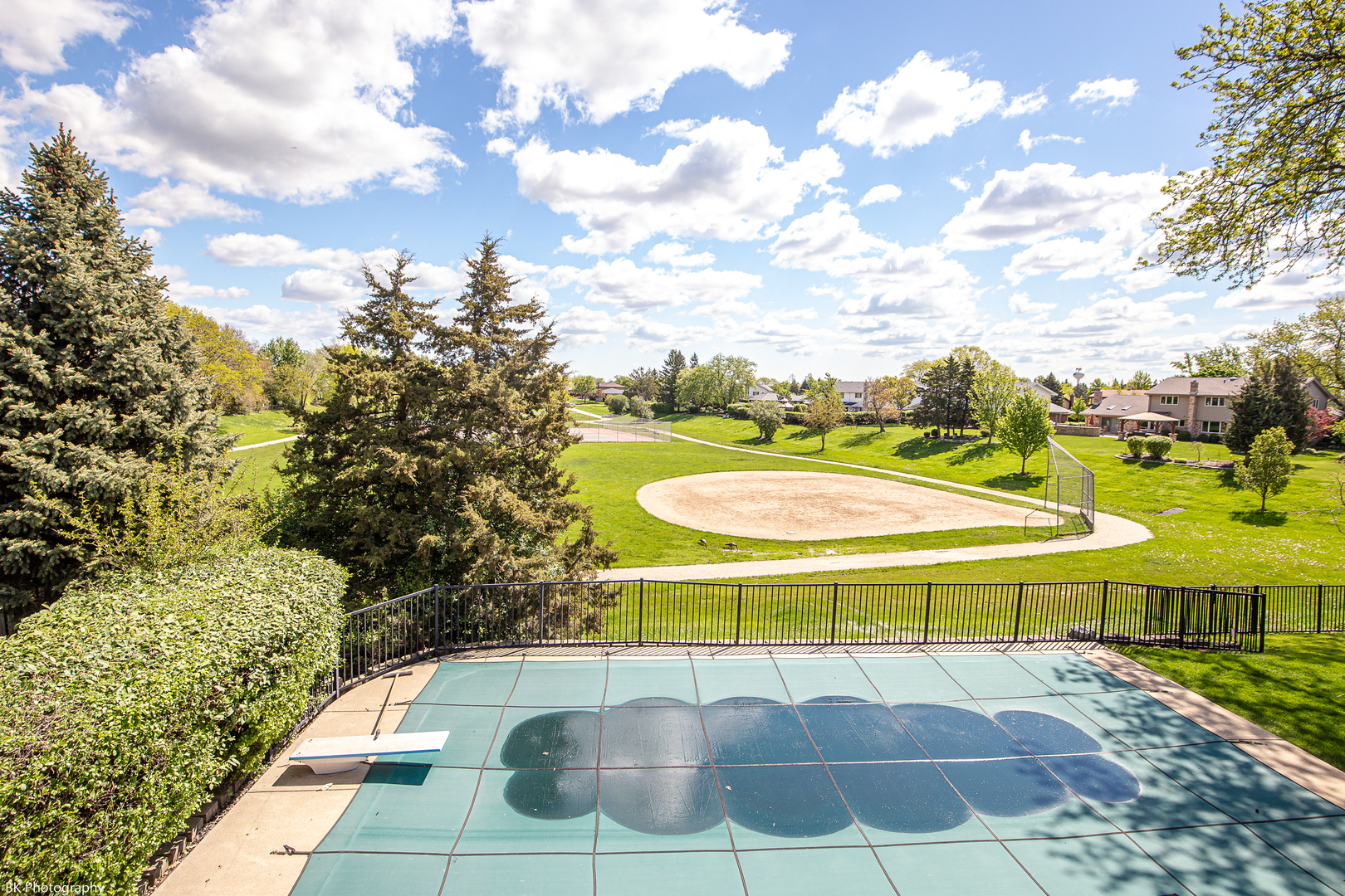 6645 Wedgewood Lane, Willowbrook, IL 60527
