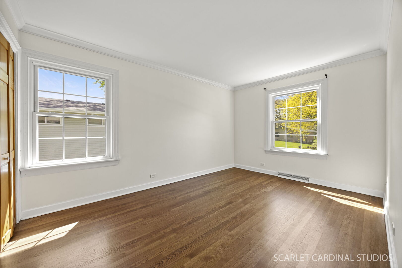 27W170 FLEMING Drive, Winfield, IL 60190