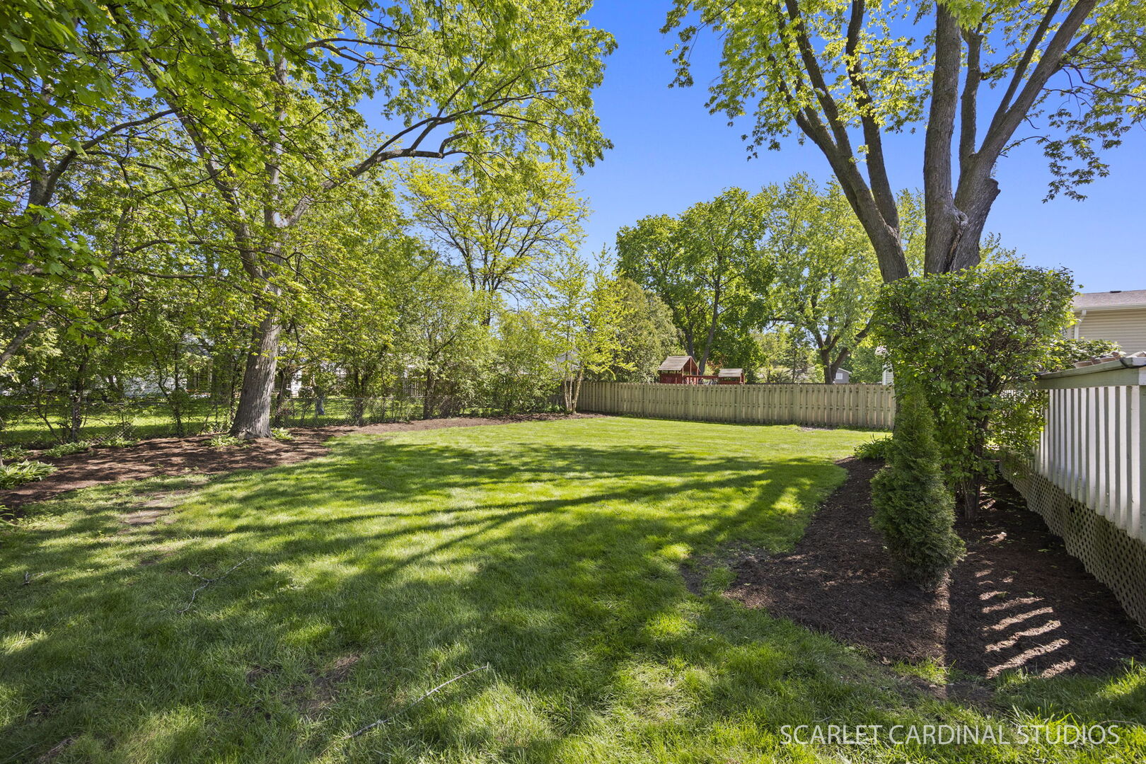 27W170 FLEMING Drive, Winfield, IL 60190