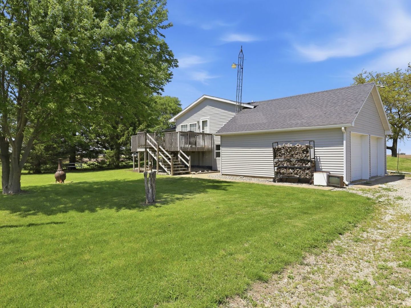 10078 State Route 9 Route, Hoopeston, IL 60942