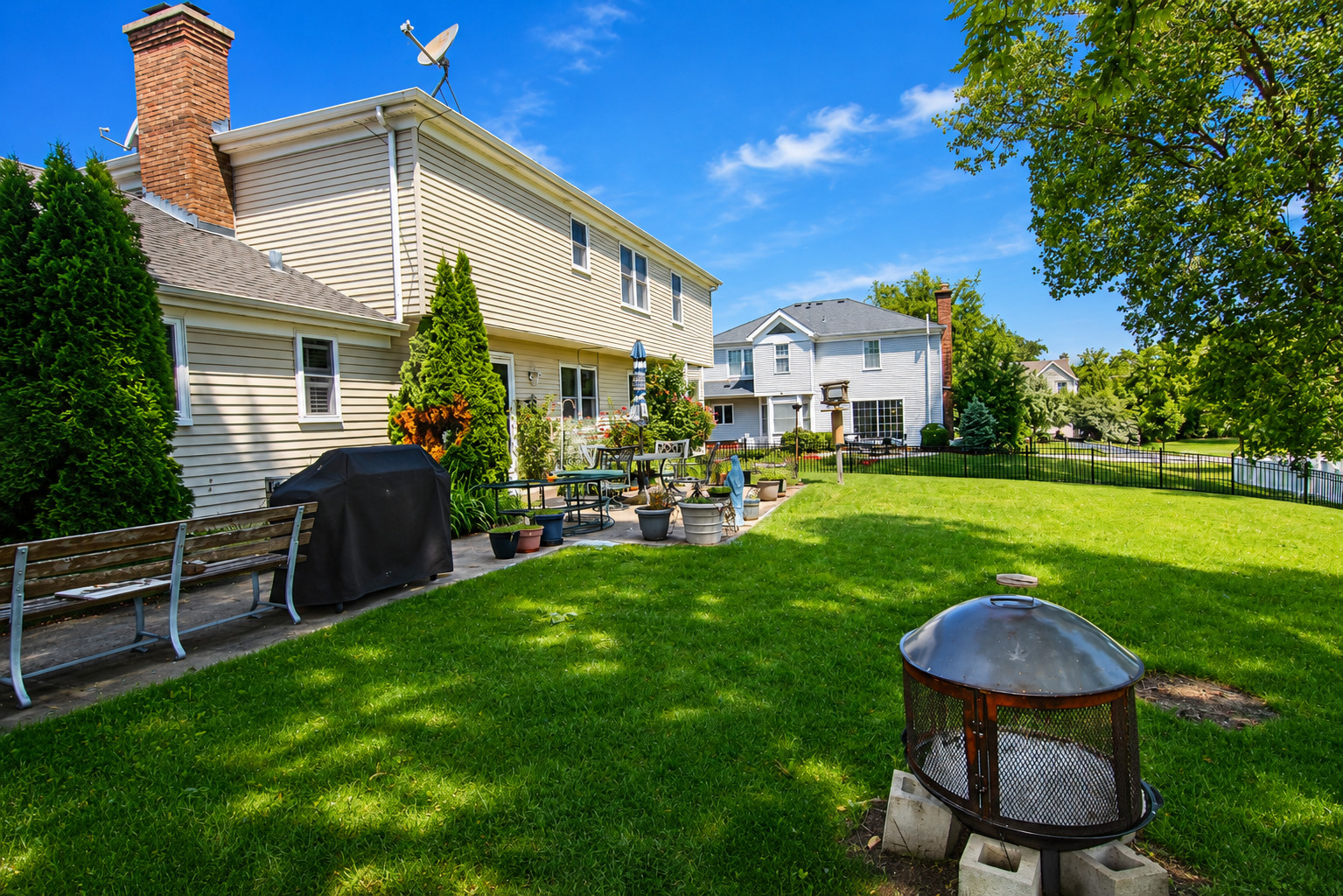 6319 Briar Road, Willowbrook, IL 60527