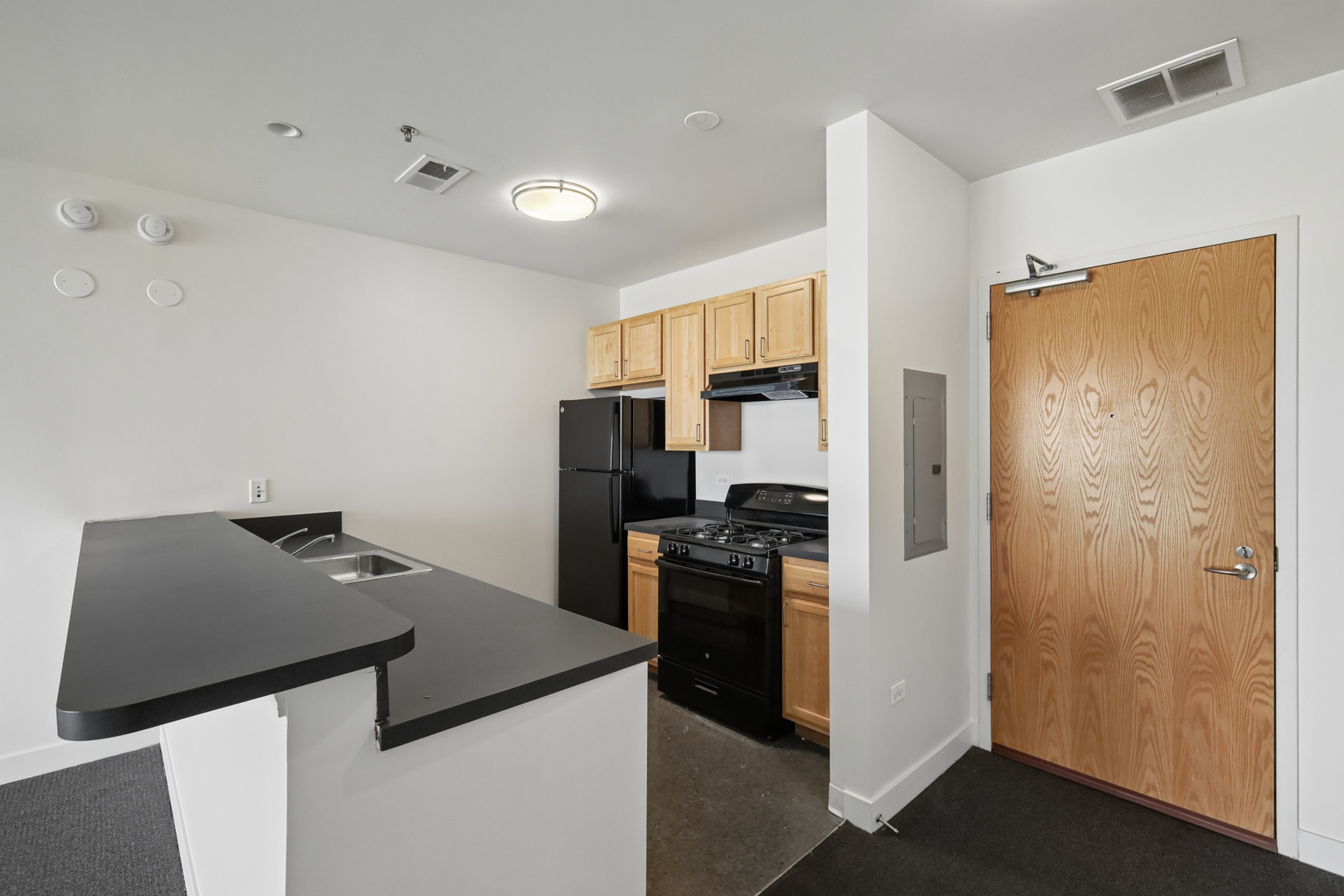 3622 S State Street #413, Chicago, IL 60609