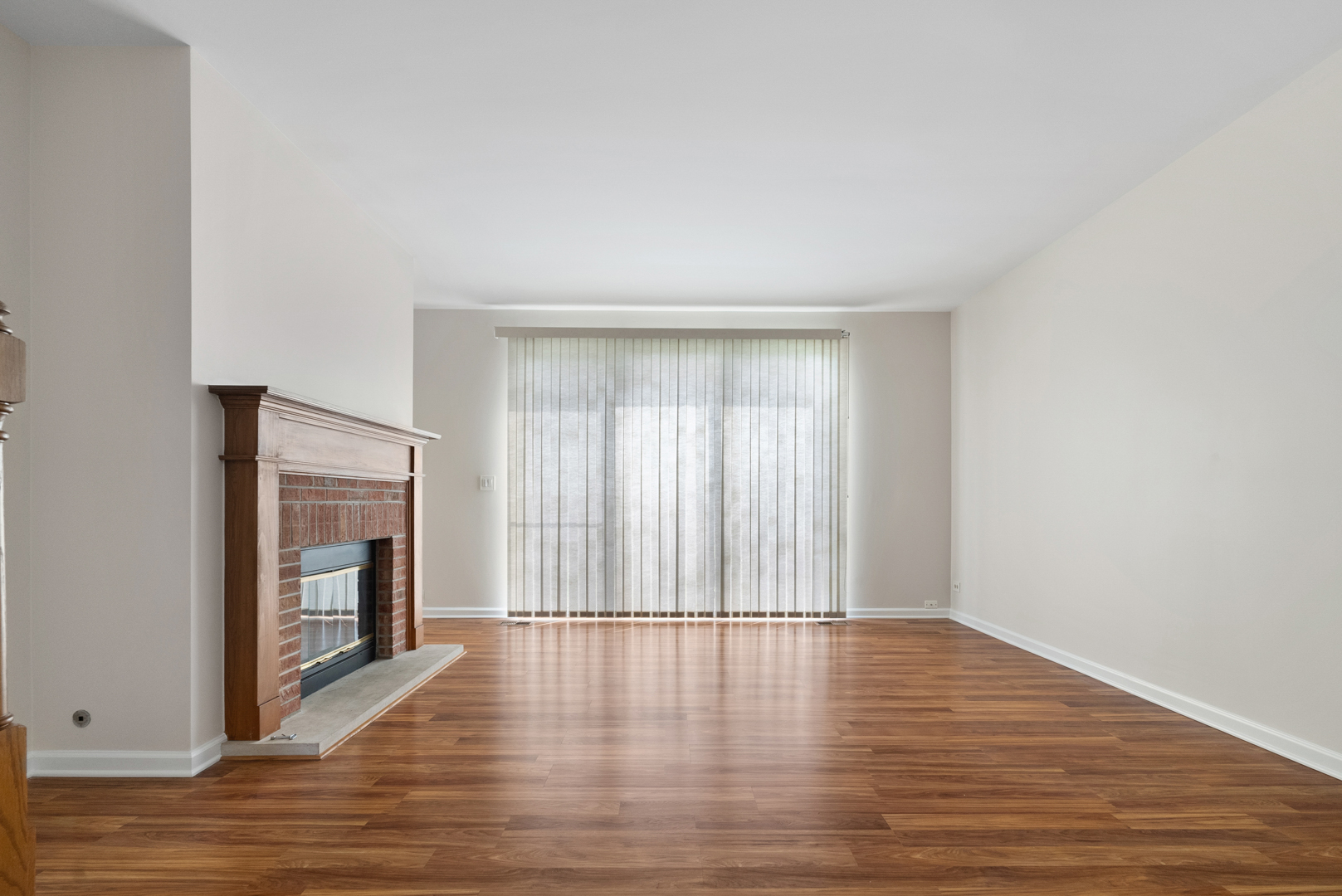 303 Glen Leven Court #303, Schaumburg, IL 60194