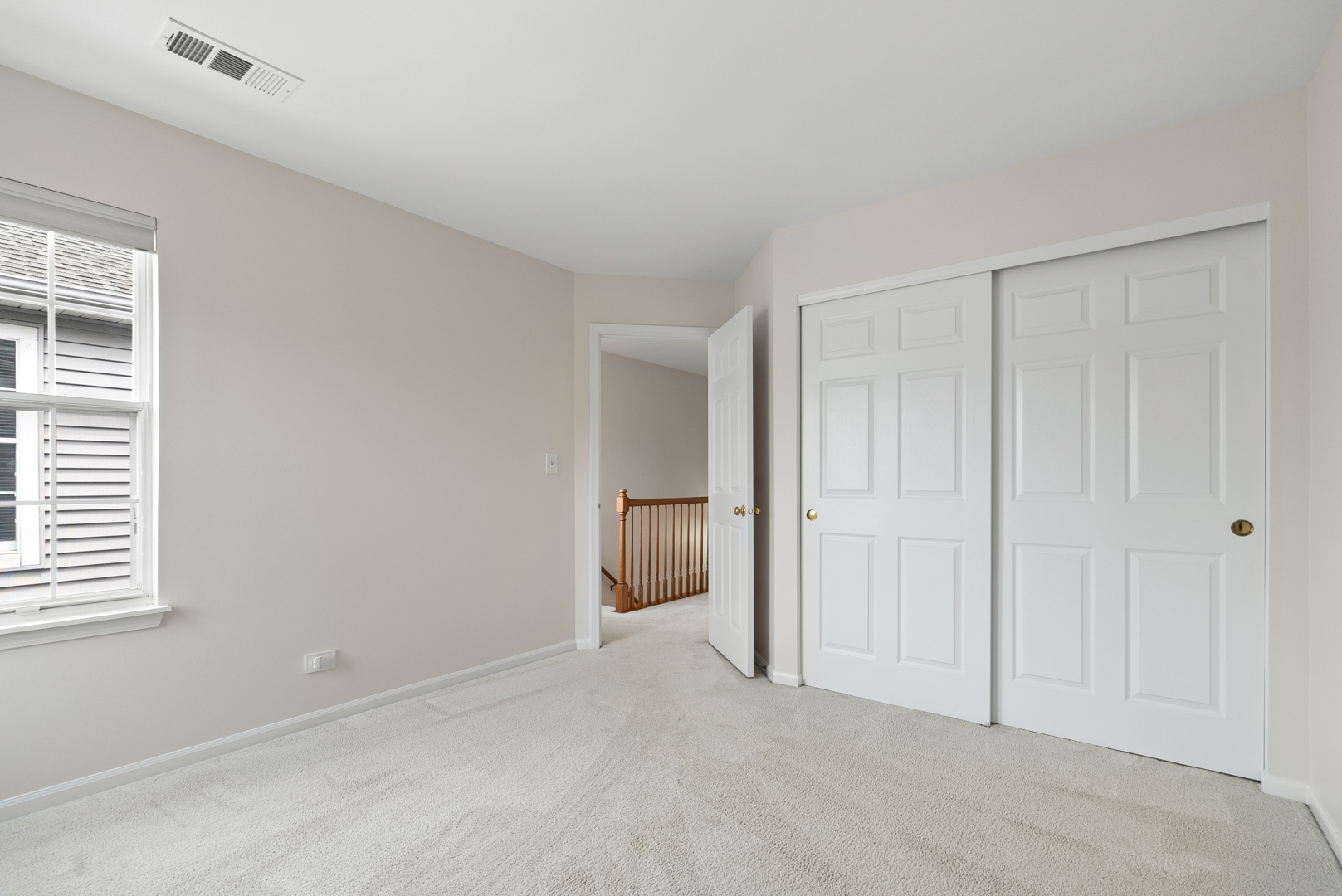 303 Glen Leven Court #303, Schaumburg, IL 60194