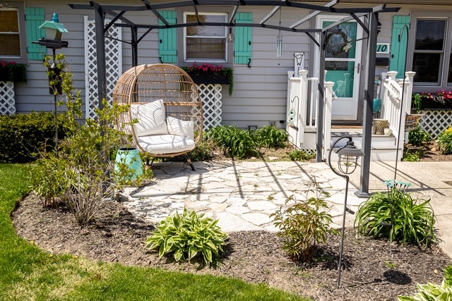 910 Shields Avenue, Winthrop Harbor, IL 60096