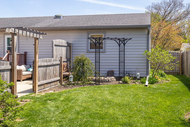 910 Shields Avenue, Winthrop Harbor, IL 60096