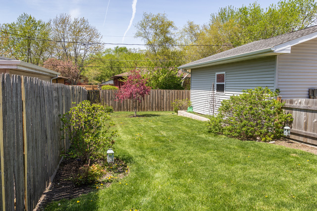 910 Shields Avenue, Winthrop Harbor, IL 60096