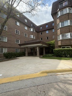 220 S Roselle Road #224, Schaumburg, IL 60193