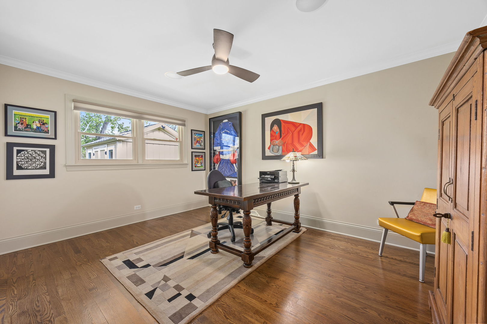 1706 Holly Avenue, Darien, IL 60561