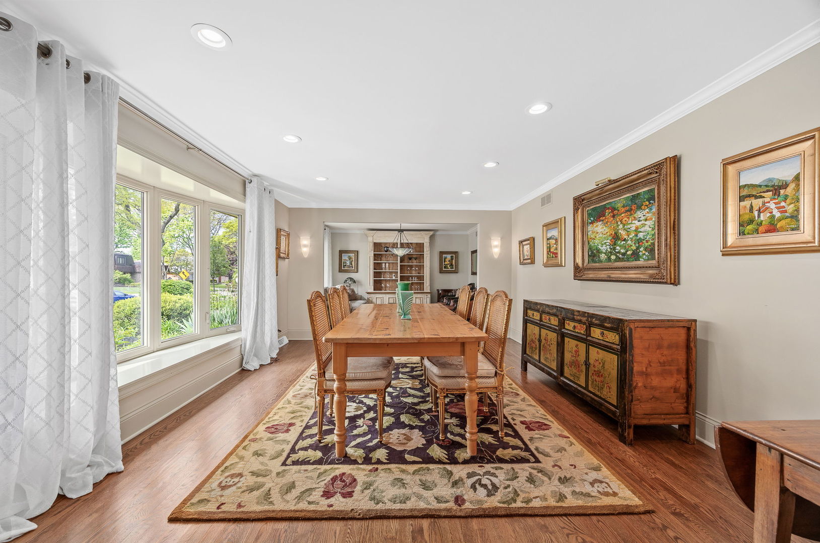 1706 Holly Avenue, Darien, IL 60561