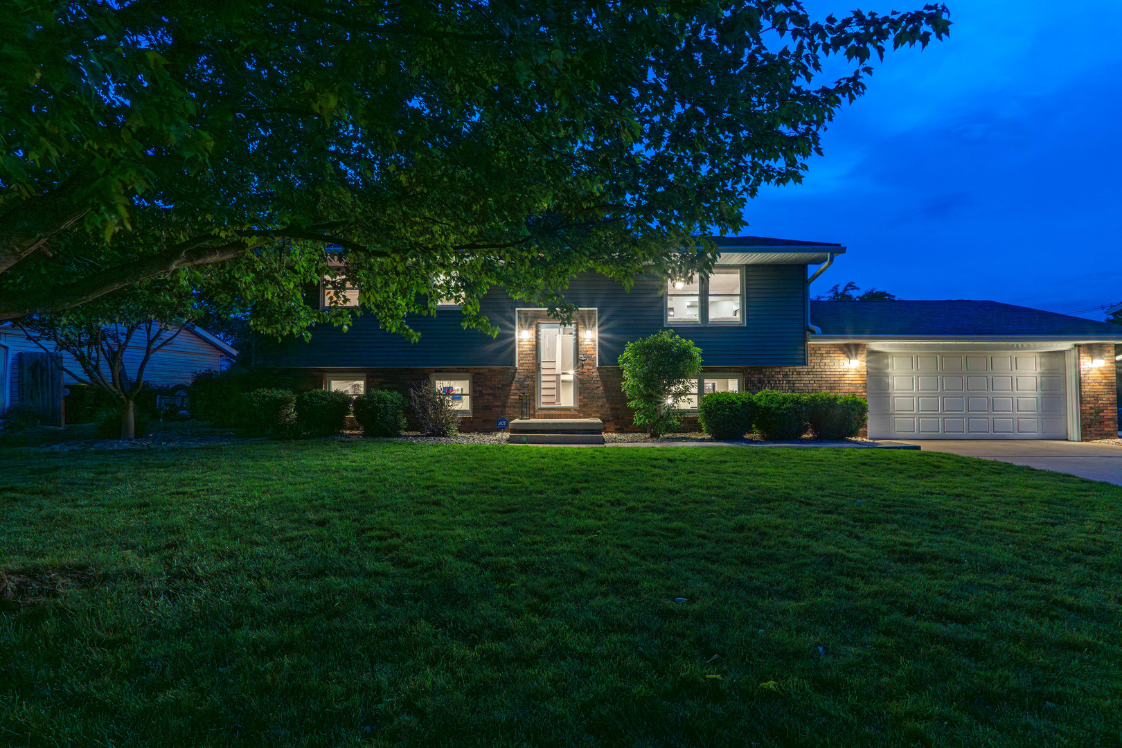 103 Robert Drive, Normal, IL 61761