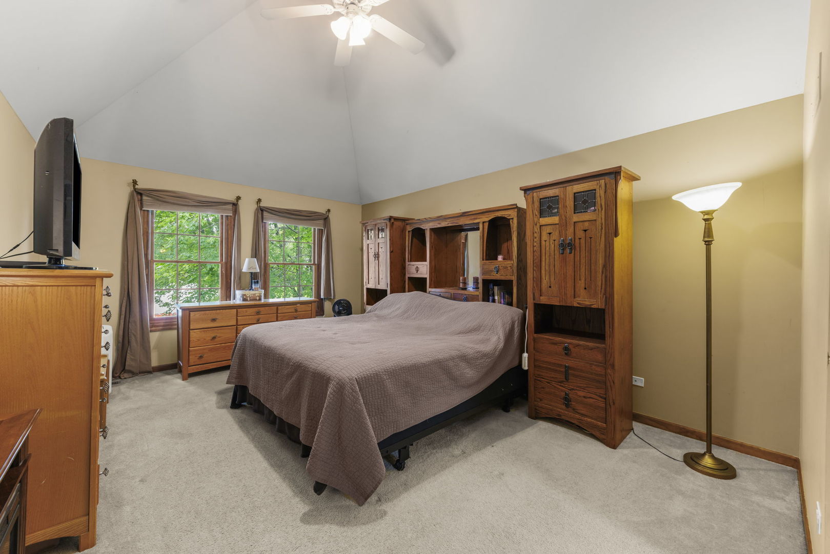 17004 Arbor Creek Drive, Plainfield, IL 60586
