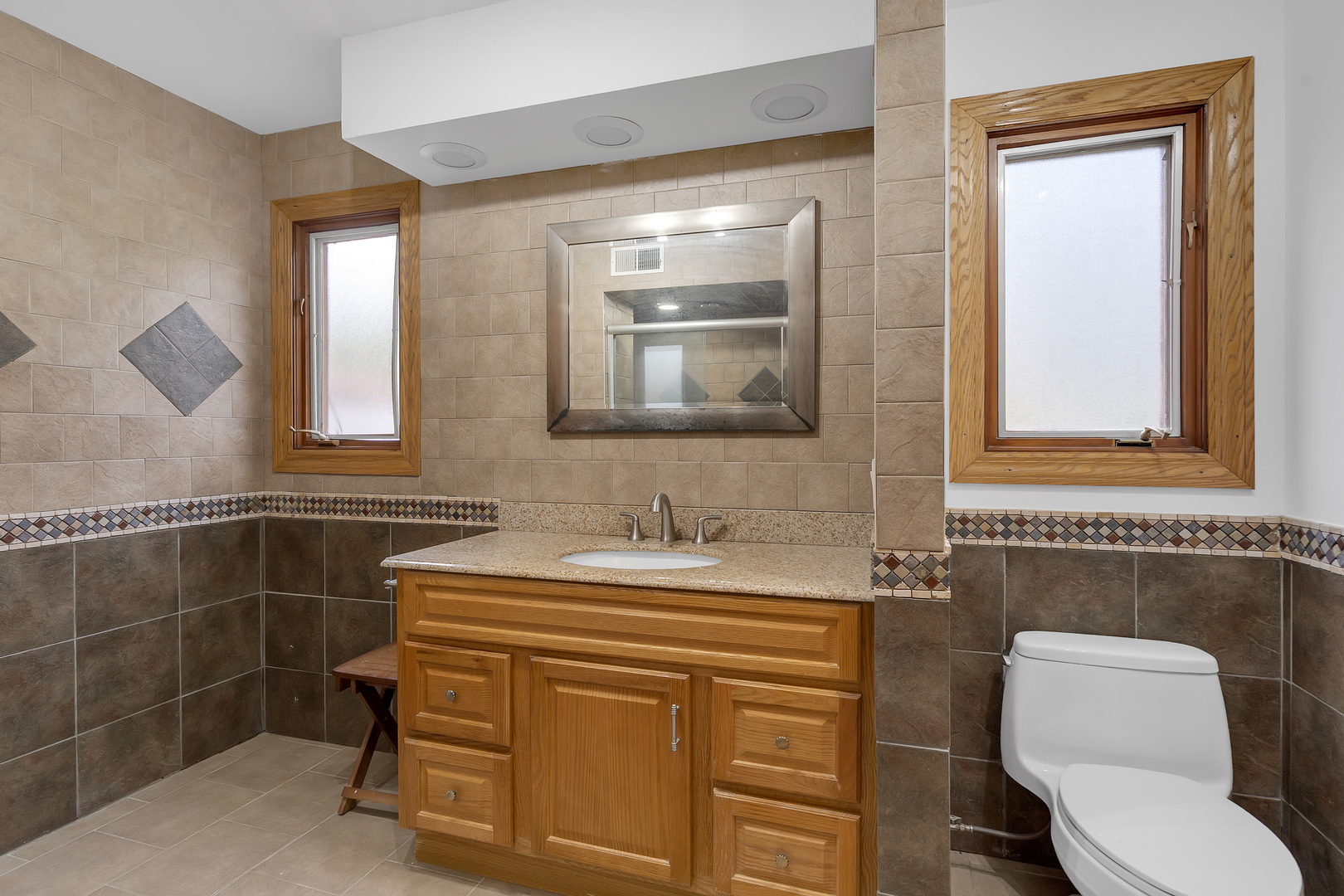 27514 N Forest Garden Road, Wauconda, IL 60084