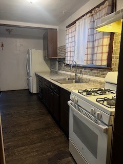 424 Titsworth Court, Aurora, IL 60505