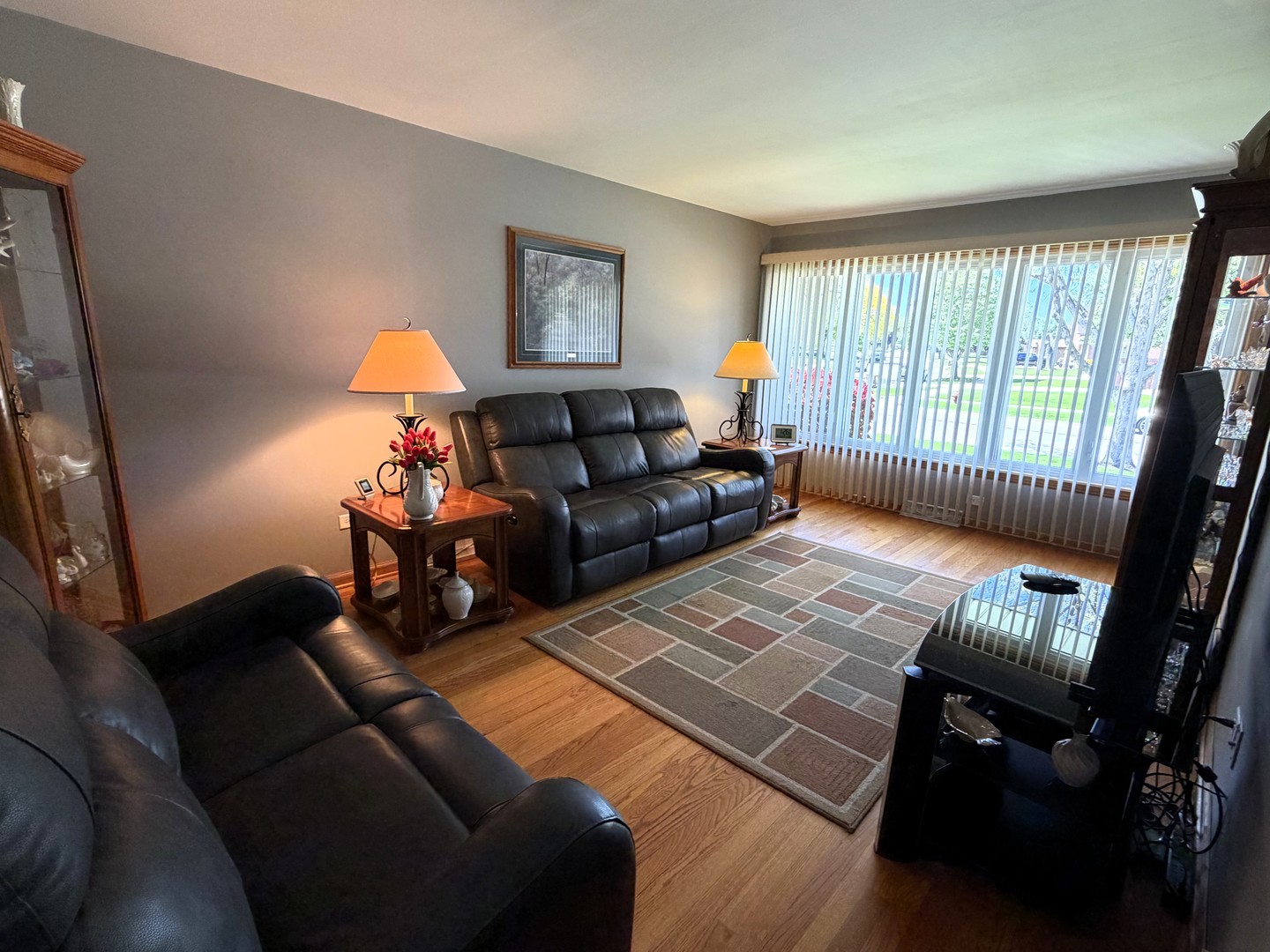 8759 Natoma Avenue, Oak Lawn, IL 60453
