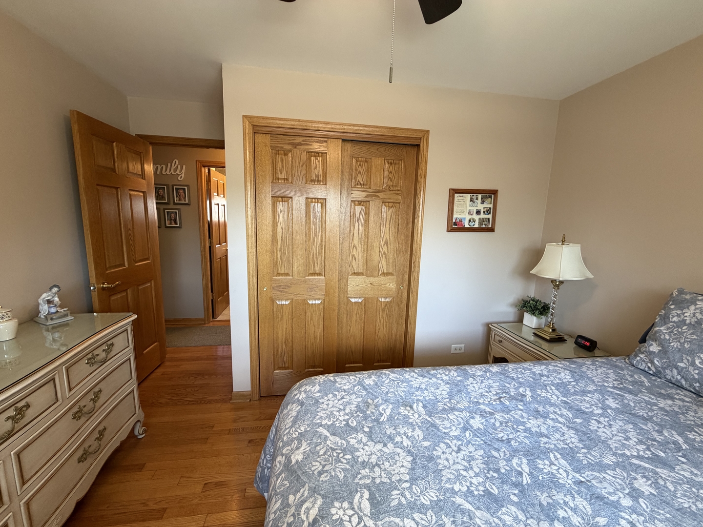 8759 Natoma Avenue, Oak Lawn, IL 60453