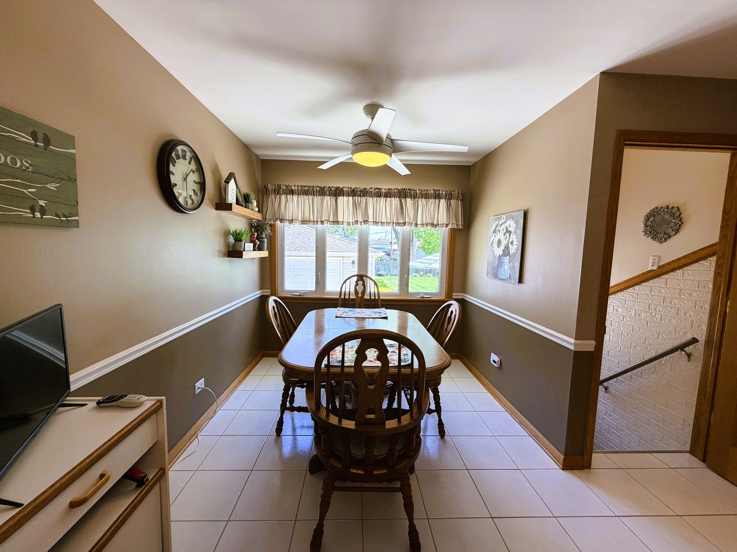 8759 Natoma Avenue, Oak Lawn, IL 60453